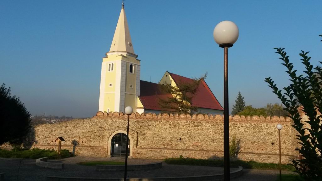 Architektonicke osvetlenie parku v obci �enkvice