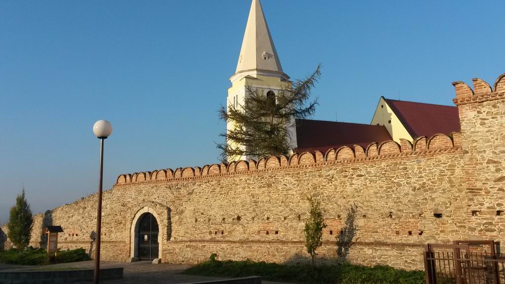 Architektonicke osvetlenie parku v obci �enkvice