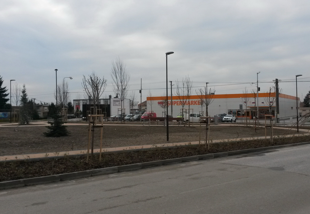 LED verejne poulicne osvetlenie namestia Tvrdosovce