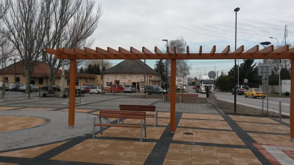 LED verejne poulicne osvetlenie namestia Tvrdosovce