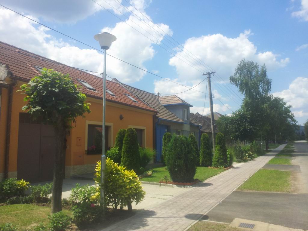 poulicne svietidla - osvetlenie ulice a parku - Stefanova (Trnava)