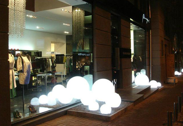 Zahradne ssvietidla Gu�a Globus PMMA plast