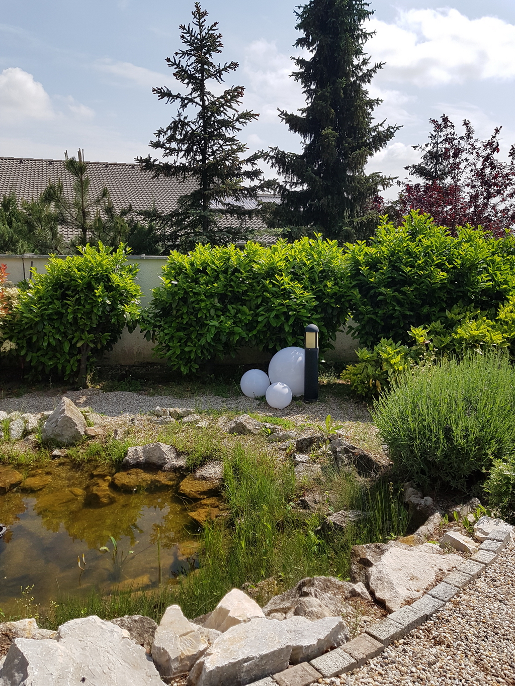 Zahradne svietidla Gu�a Globus PMMA plast